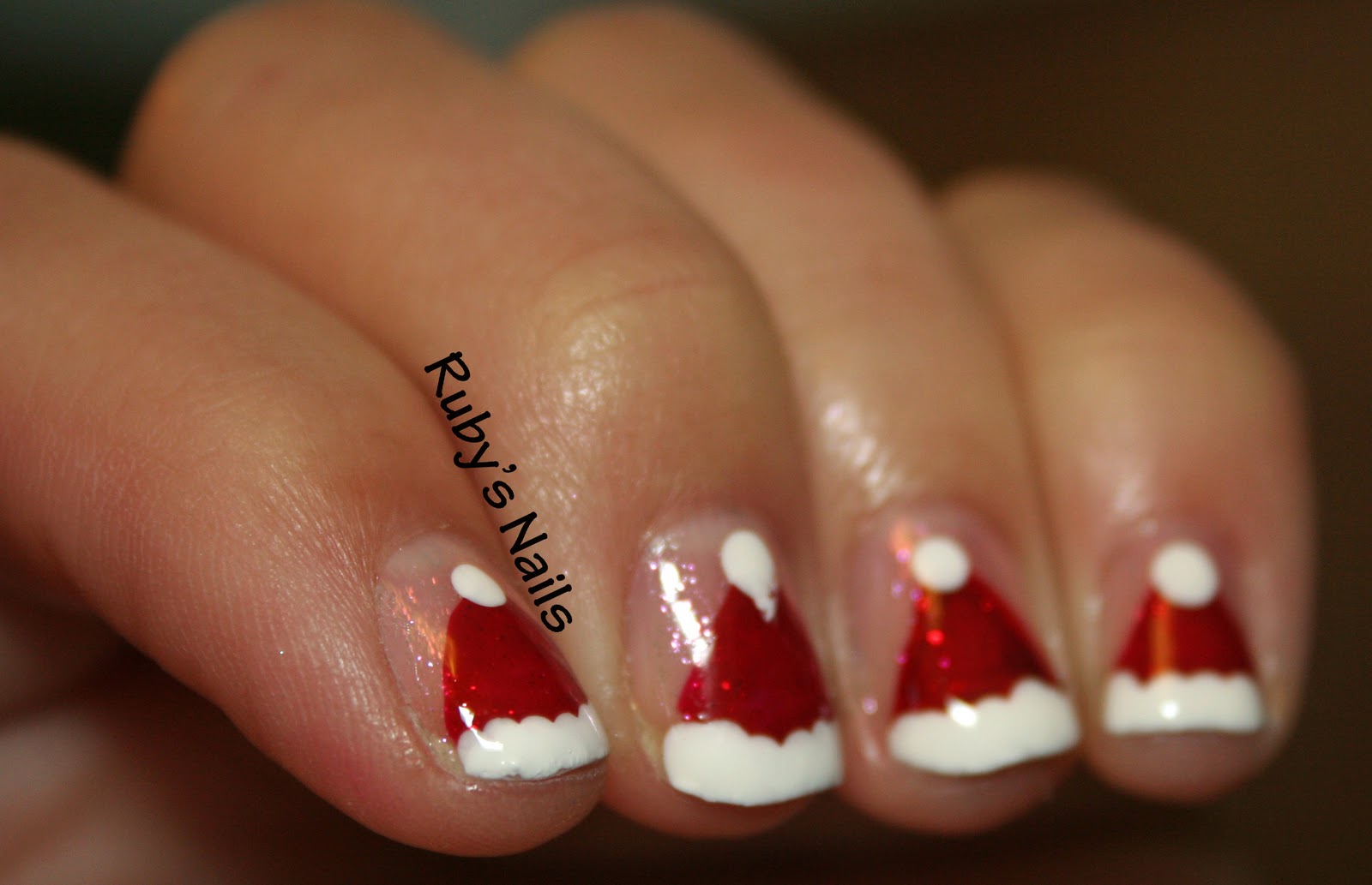 Easy Christmas Hat Nail Art - wide 1