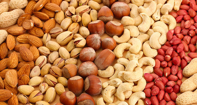 8 Foods That Help Prevent Acne Breakouts 8 Foods That Help Prevent Acne Breakouts