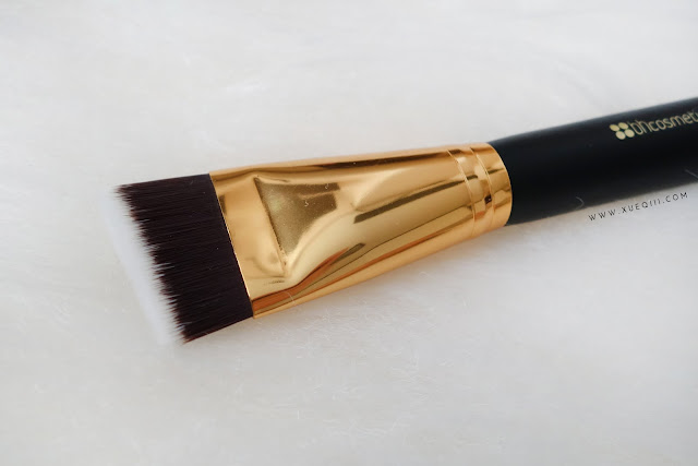 BH Cosmetics Sculpt and Blend 2 - 127 Angled Face Shader Brush