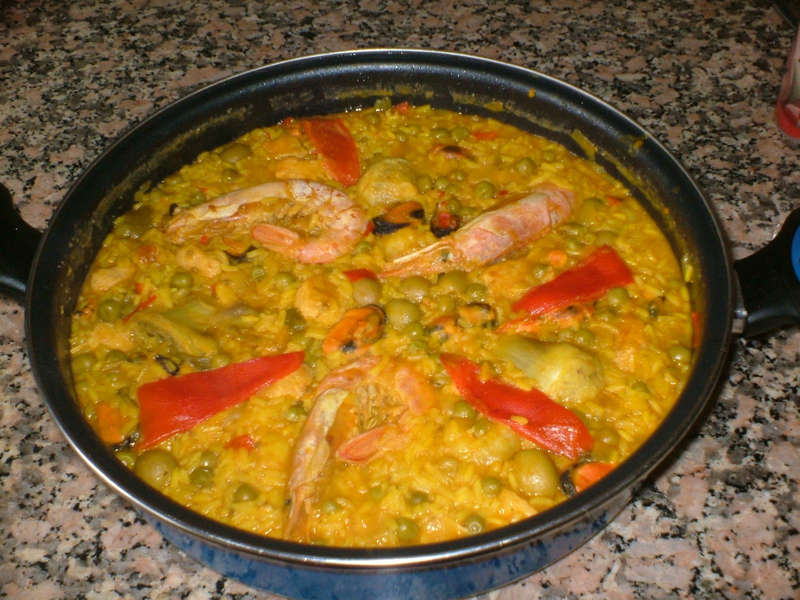 Recetas de cocina Paella de mariscos y pollo