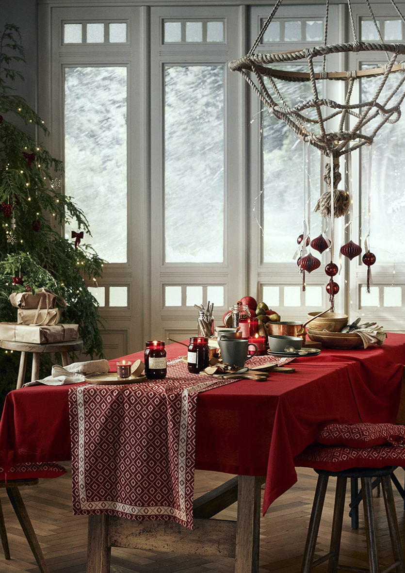A HM Home Christmas Fairytale Christmas