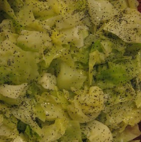 Steamed Cabbage with Butter and Poppy Seeds