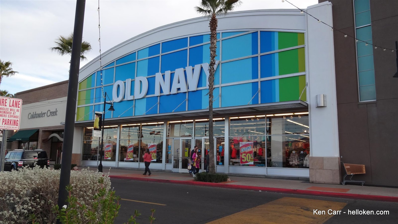 Are Dogs Allowed At Park Place Mall