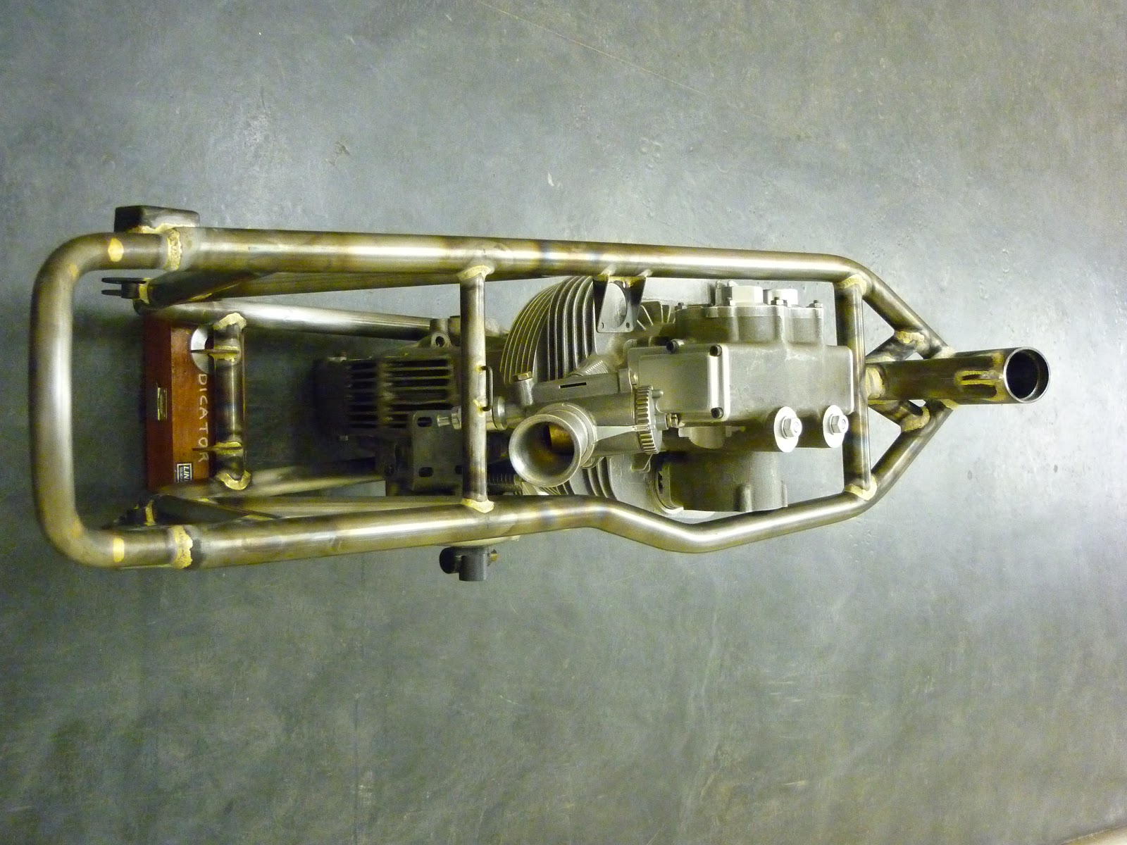 Yorkshire Ferret Making progress on Joe Potts’ Desmo