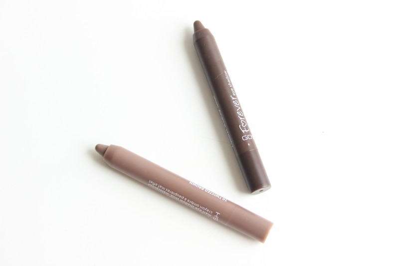 One Pencil for Brows, Eyes and to Contour The Sunday Girl