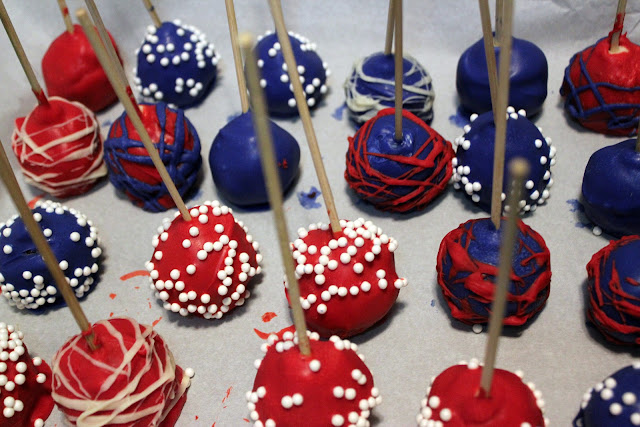 These brilliant red, white, and blue cake pops are easy to make and fun to eat!