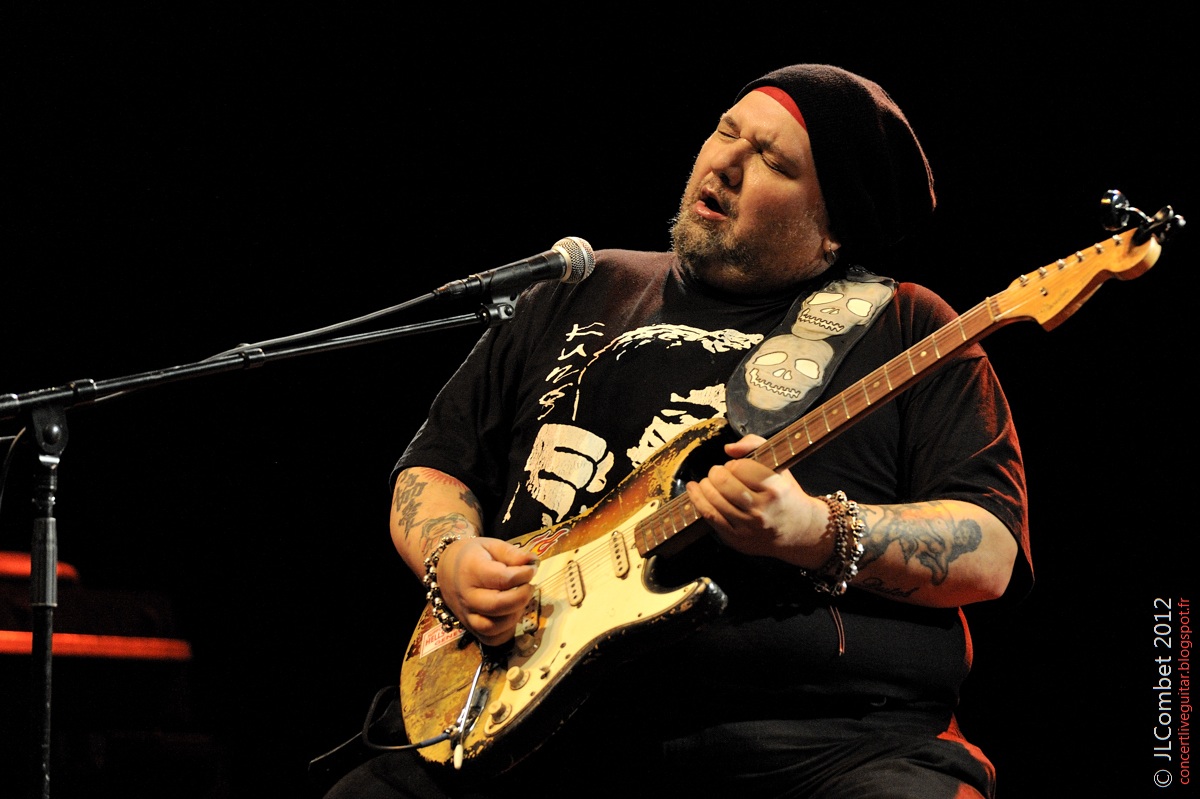Concert live images POPA CHUBBY
