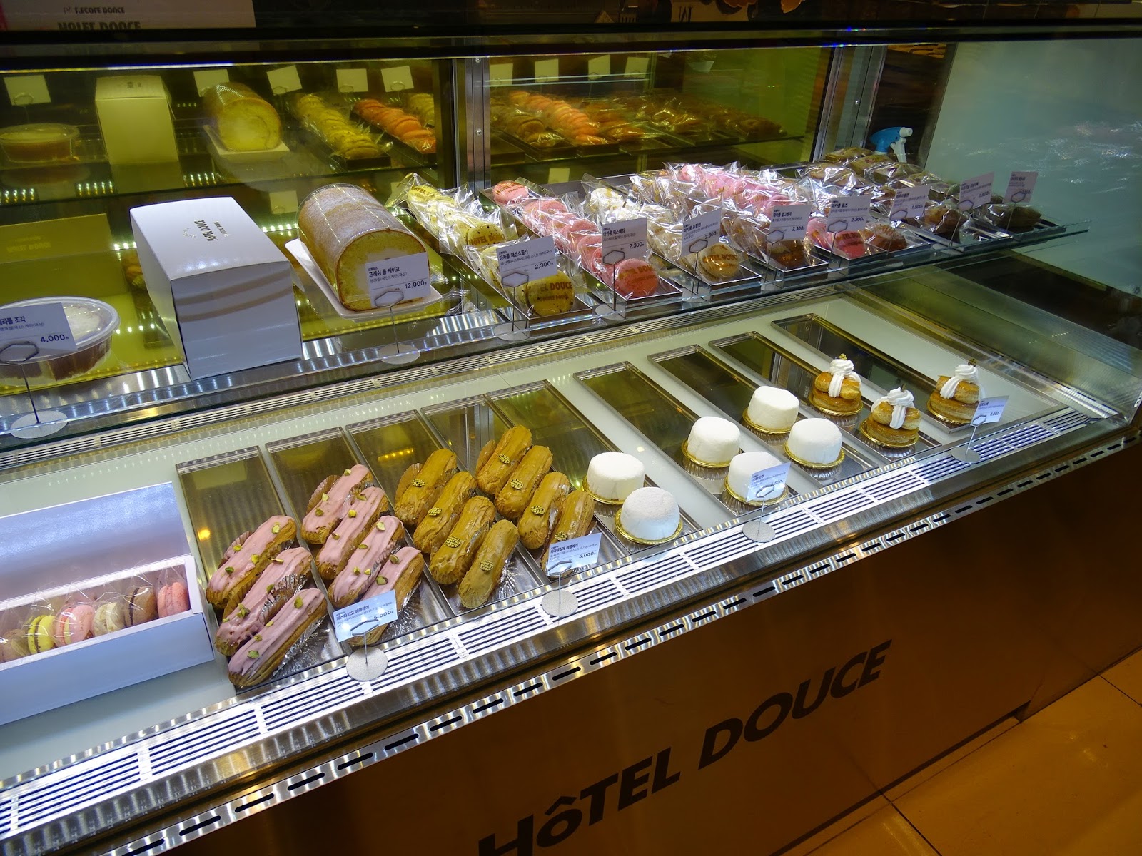 La Patisserie Hotel Douce (Seoul, SOUTH KOREA) ★★★☆☆ A traveling