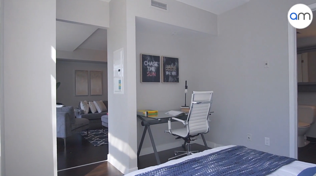55 Stewart Street #729, Toronto Luxury Condo vs. 23 Interior Design Photos