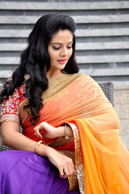 SriMukhi in Saree Photos