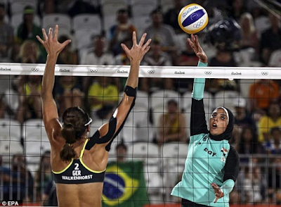 11 Rio Olympics: Egyptian Female Beach volleyball team wear Hijab while playing against Germany (photos)