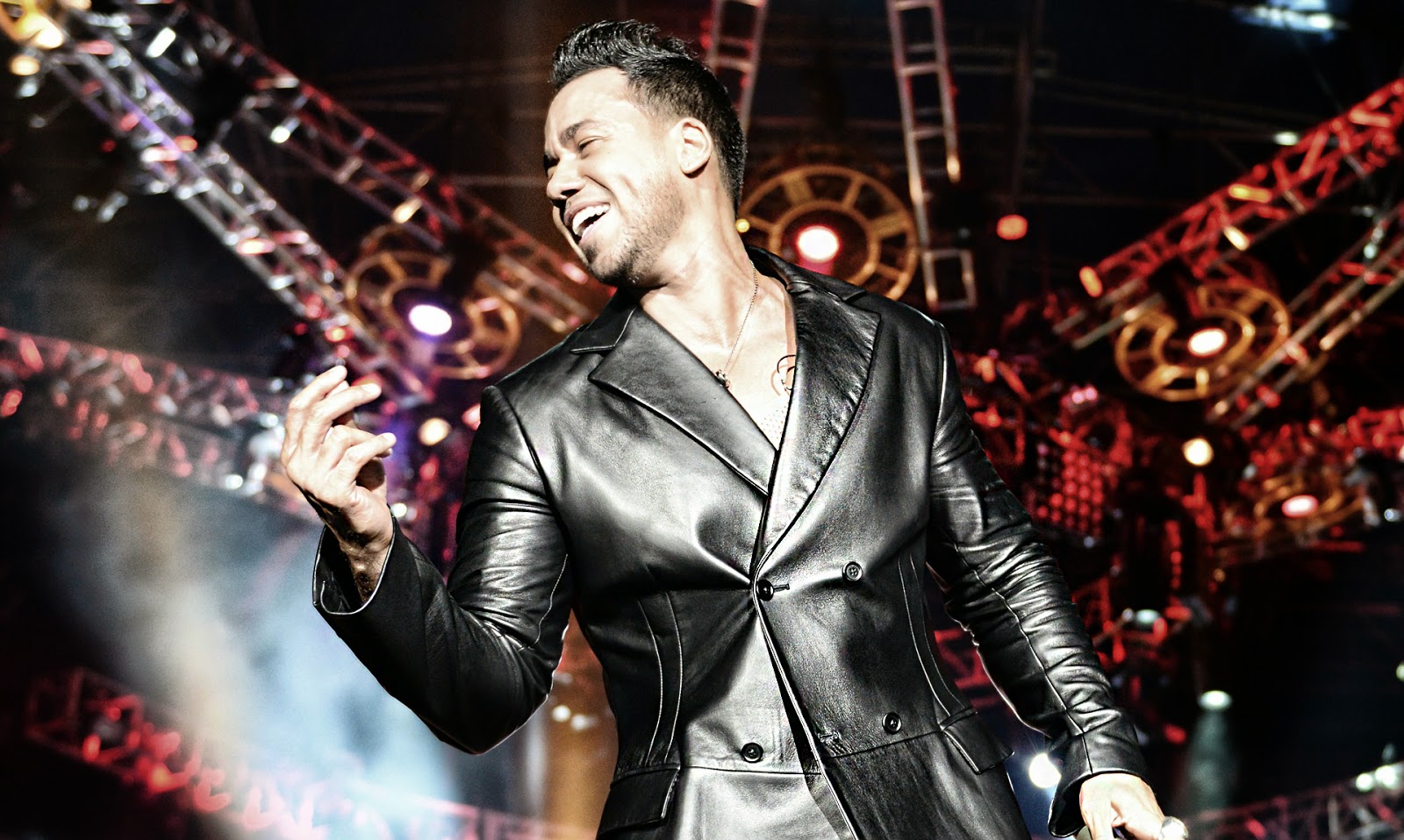 romeo santos Biografia de romeo santos romeo santos Biografia de romeo santos