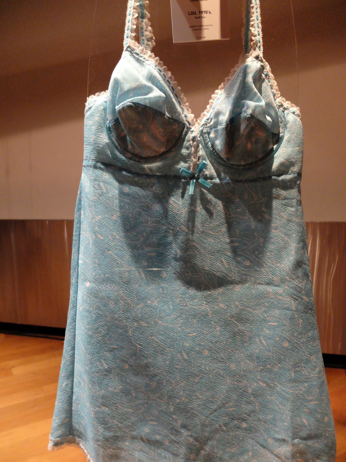 M.I.T Me Mayte: LINGERIE FRANÇAISE