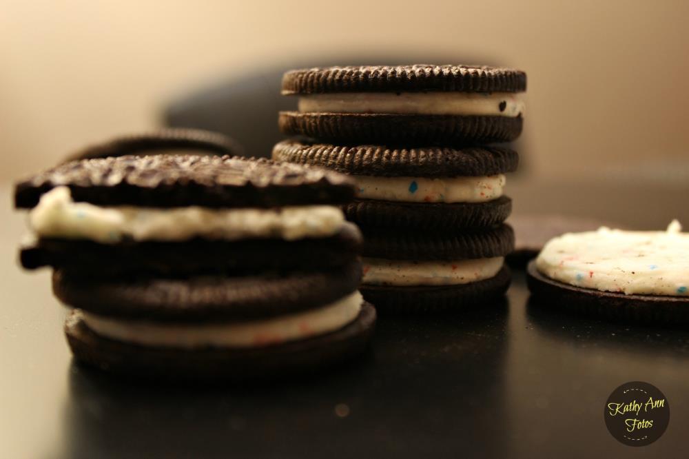 Taste-tested OREOS' LIMITED EDITION 'FIREWORK' Cookies (10 Photos)