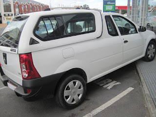  Second Hand Vehicles For Sale Cape Town  & Bakkies in Cape Town - 2011 Nissan Np 200 1.6i Utility Petrol manual bakkie  Scab  white