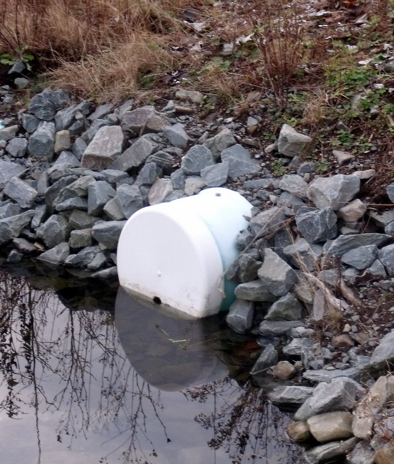Stormwater Central Retention Basins (Wet Ponds)