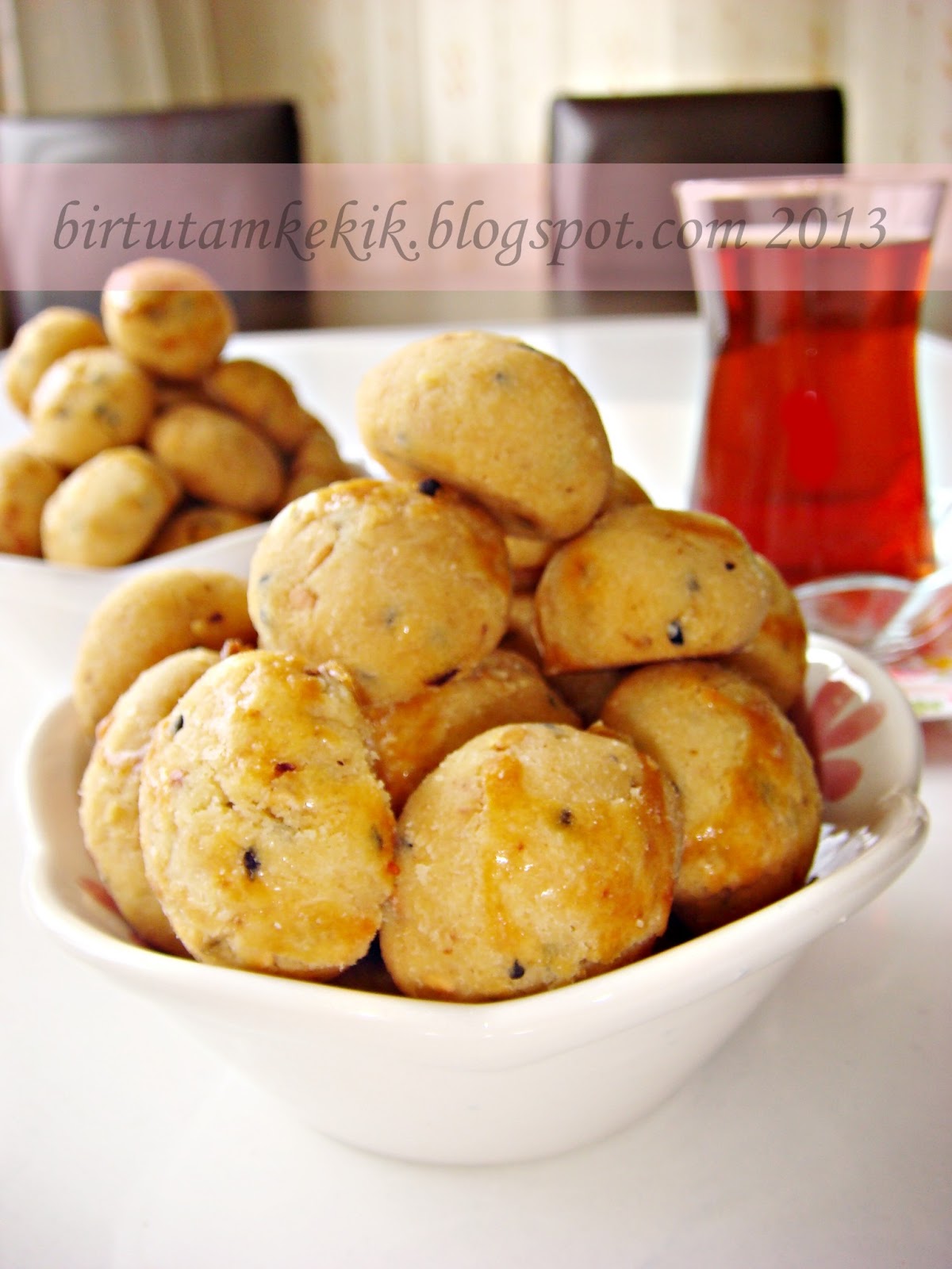 PİZZA BAHARATLI KURABİYE..) Pratik Ev Yemekleri