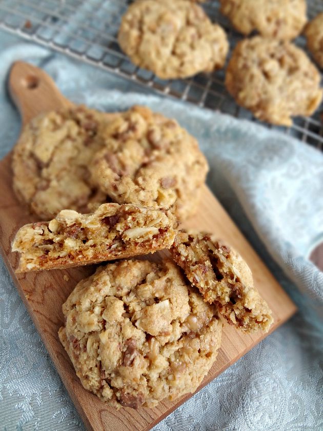 Brown Butter Toasted Coconut & Toffee Cookies