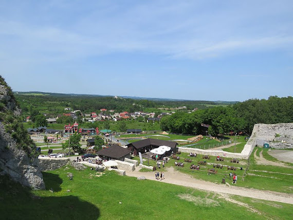 Widok na wejście główne wejście głowne