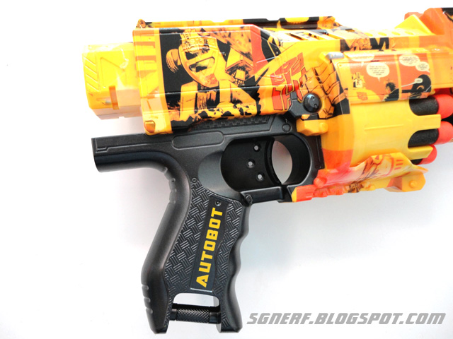 bumblebee barricade toy