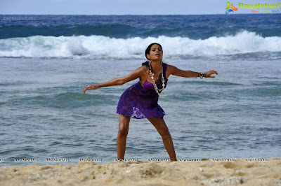 shraddha das beach dance high res45