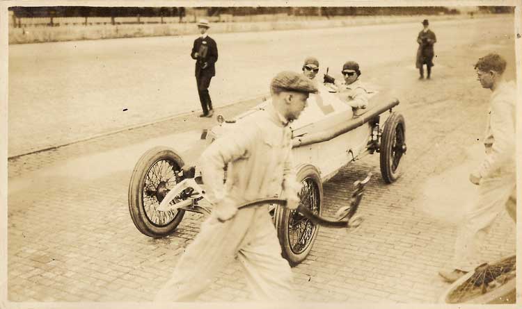 Ivan P. Wheaton, Early Aviator.: Indy 500 1915 post 2