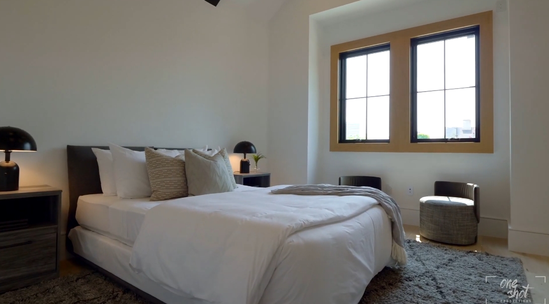 36 Interior Design Photos vs. 8235 W 4th St, Los Angeles Luxury Home Tour