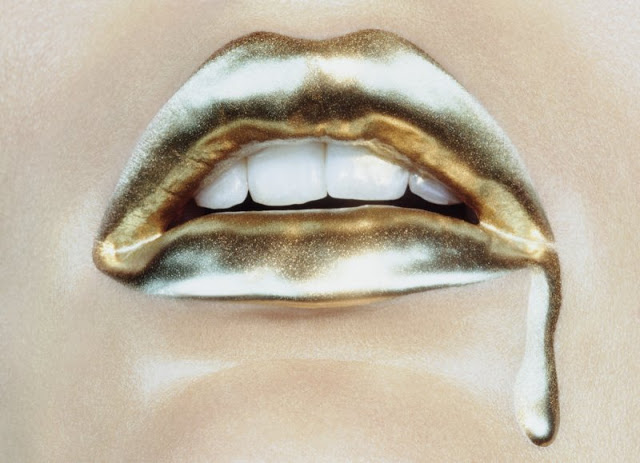 Metallic Golden Lip Makeup