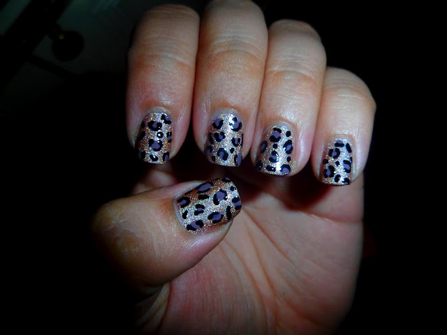 Purple Polish: Leopard Print Nail-Design