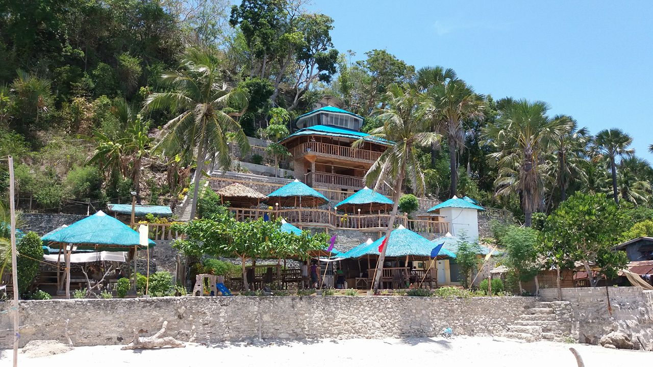 Wendy the Wanderer Surface Interval at Isla Verde in Batangas