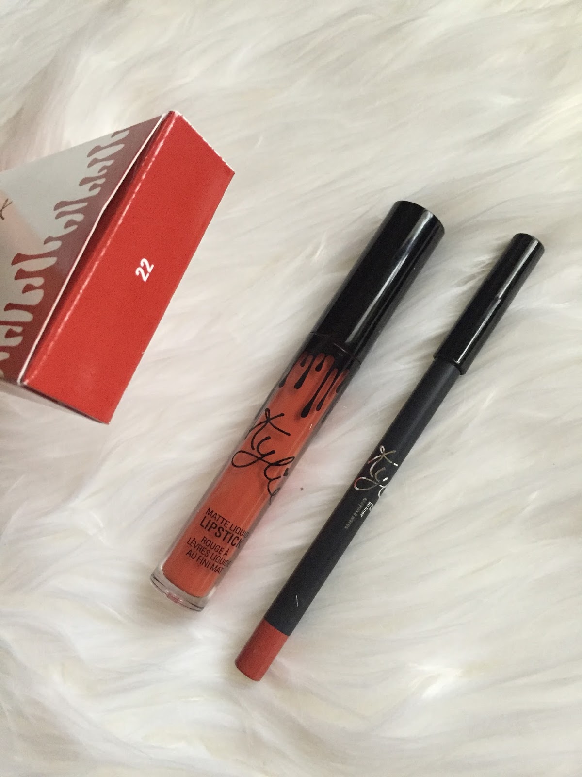Bisnu_K Kylie Jenner Lip kit 22 Review