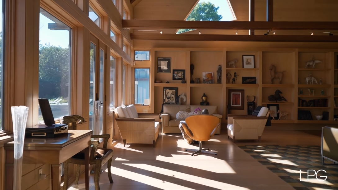38 Interior Design Photos vs. 40 Sayres Path, Wainscott, NY Luxury Mansion Tour
