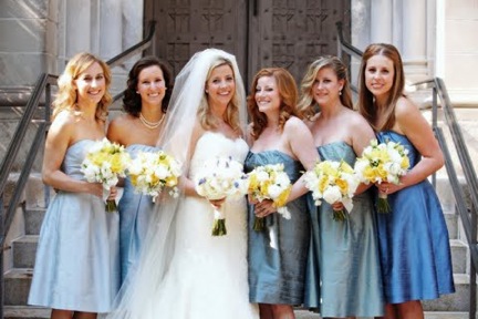 mismatched bridesmaids and tips on how to treat your bridesmaids