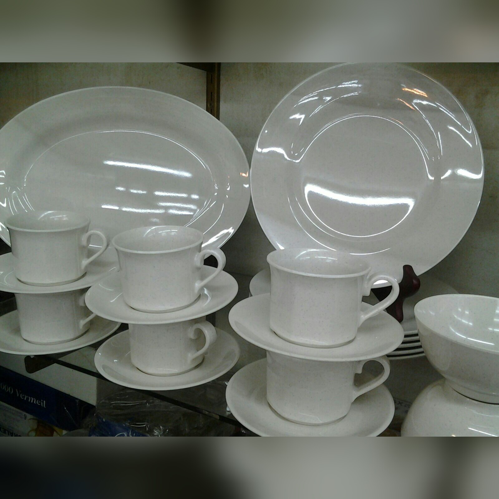 Miliki Set Pinggan Mangkuk Dinner Idaman Anda Sumarz Com 4 Pcs Pinggan Kuih Kecil 6 Mangkuk Bubur 3 Sambal Segi Bulat 12 Cawan Piring