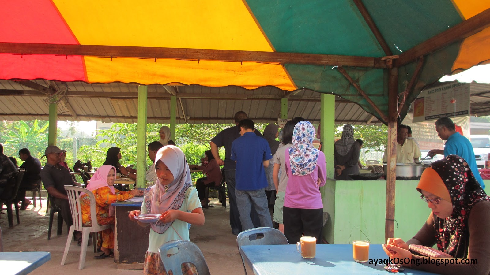 ayaQ kOsOng: rOti canai aziz - teluk air tawar