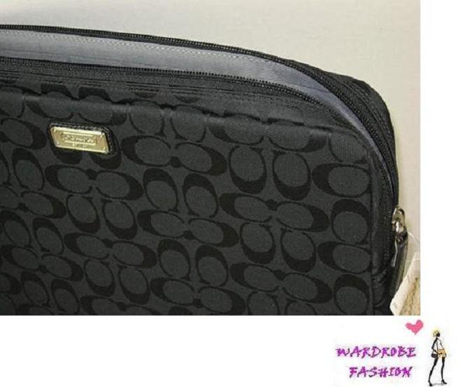 Coach Signature Laptop Sleeve 70452 wardrobe fashion