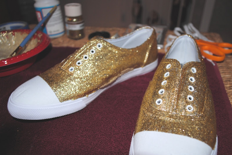 Style My Way DIY Glitter Tennis Shoes