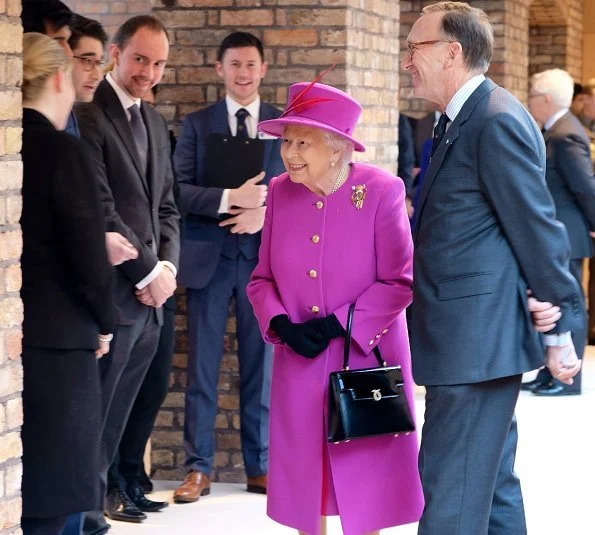 During the visit Queen Elizabeth was accompanied by Prince Andrew, Duke of York. Queen officially opened the new Ashworth Centre.