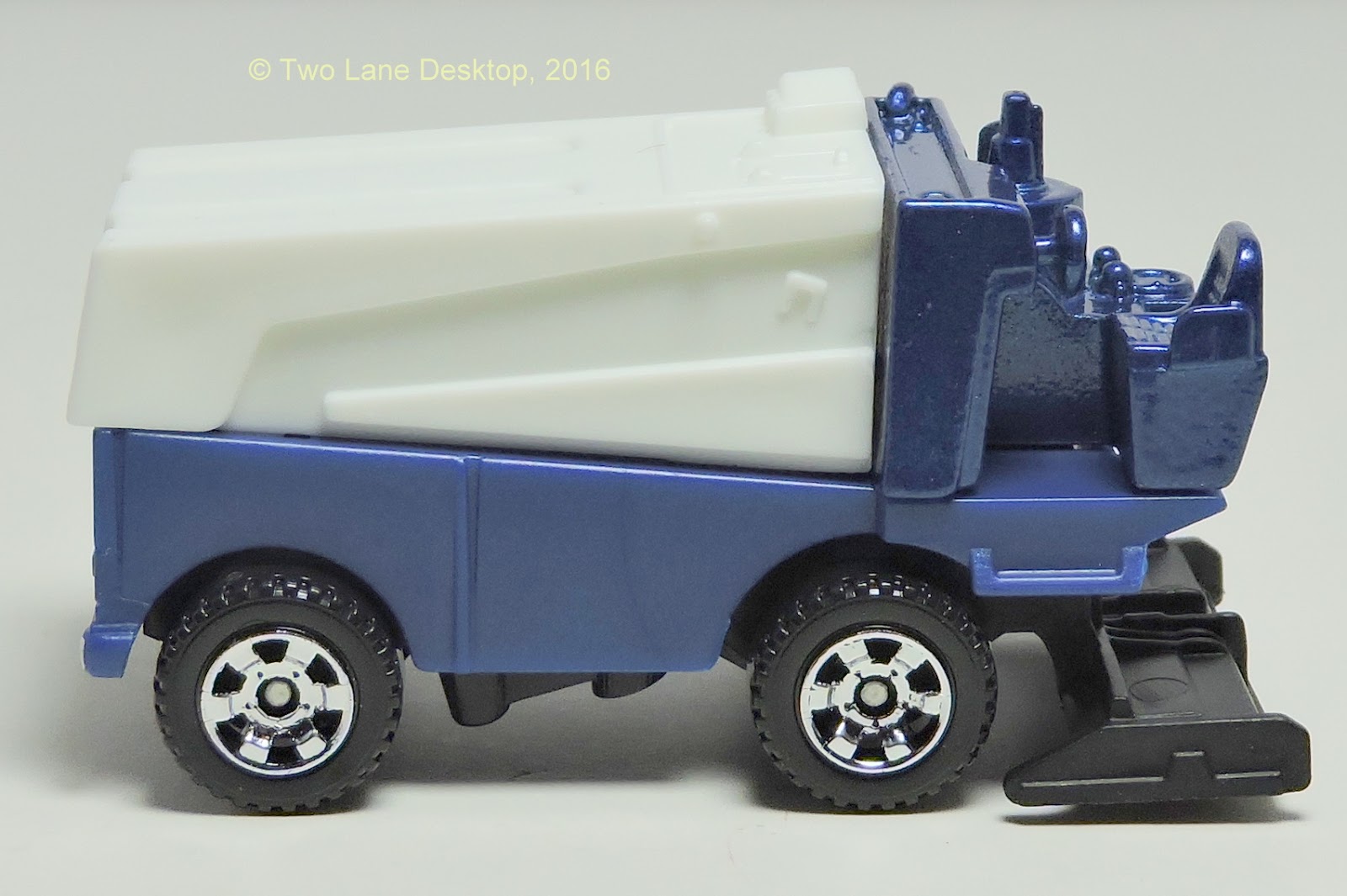 Matchbox Freightliner M2 Fire Truck and Zamboni Ice Resurfacer