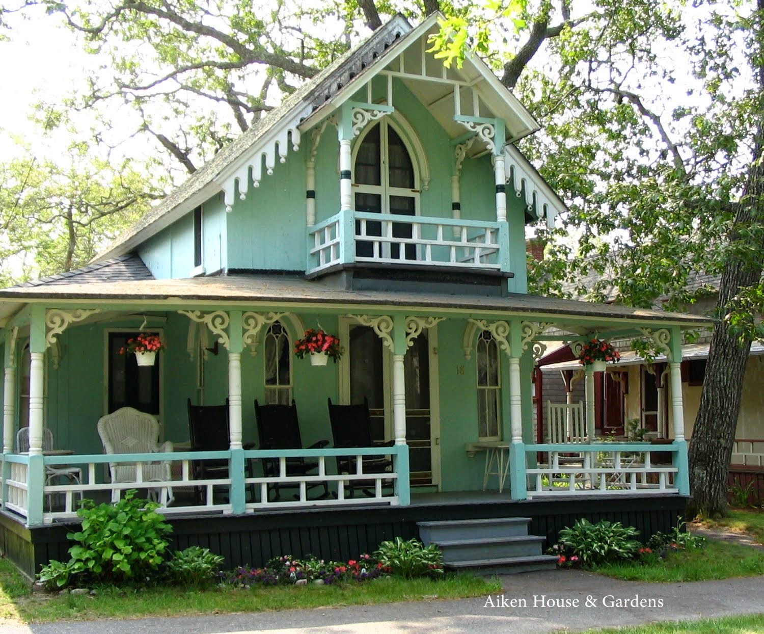 Aiken House & Gardens The Charming Cottages of Oak Bluffs
