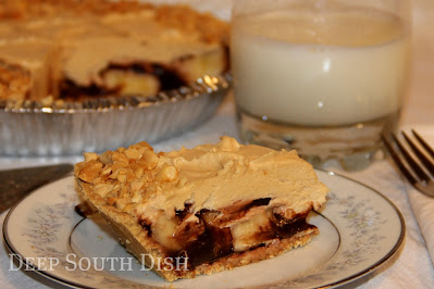 Peanut butter paired with chocolate and bananas makes a great pie for any day. Inspired by The Fat Elvis Pie at Hoosier Mama Pie Company - don't forget the milk!