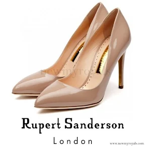 Kate Middleton wore RUPERT SANDERSON Malory Pumps