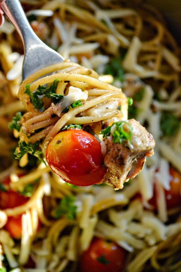 AgneseItalianRecipes: Italian Pasta with pesto cherry tomatoes and pine ...