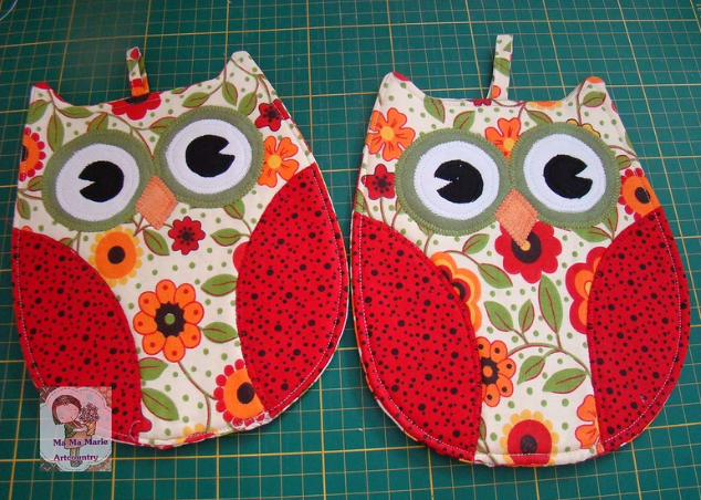 Aprende cómo hacer una linda agarradera de manzana y de buhito para tu