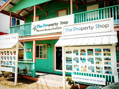 More cute storefronts