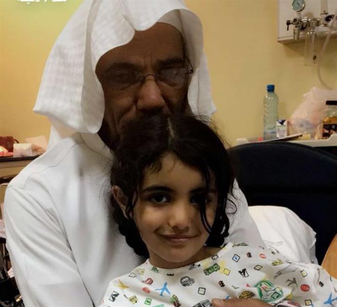 صور أولى من سناب سلمان العودة لبنته لدن وابنائه بعد الحادث مقطع حصري