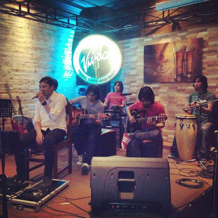 KABAR KABARI DONG Malang Nightlife Best Bars, Clubs and Spas