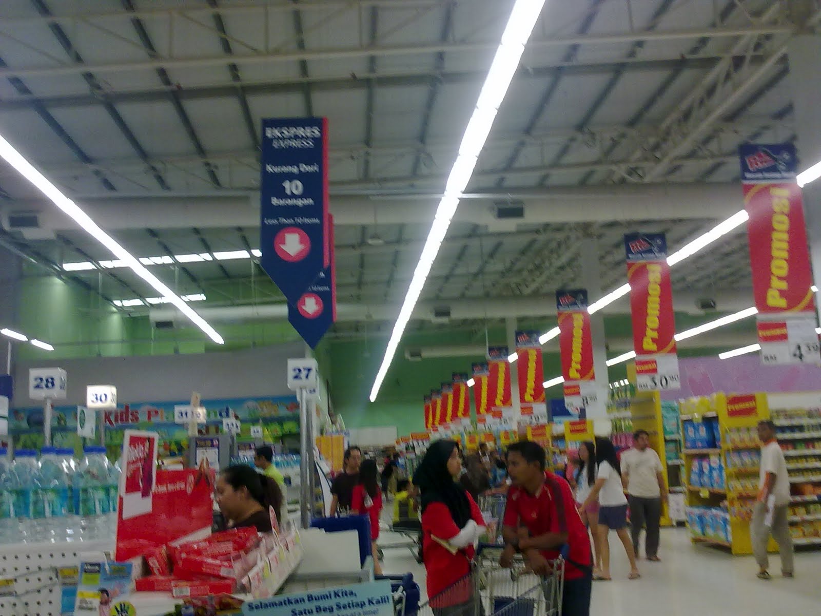 IrdinaZareef Tesco Klang, Bukit Tinggi