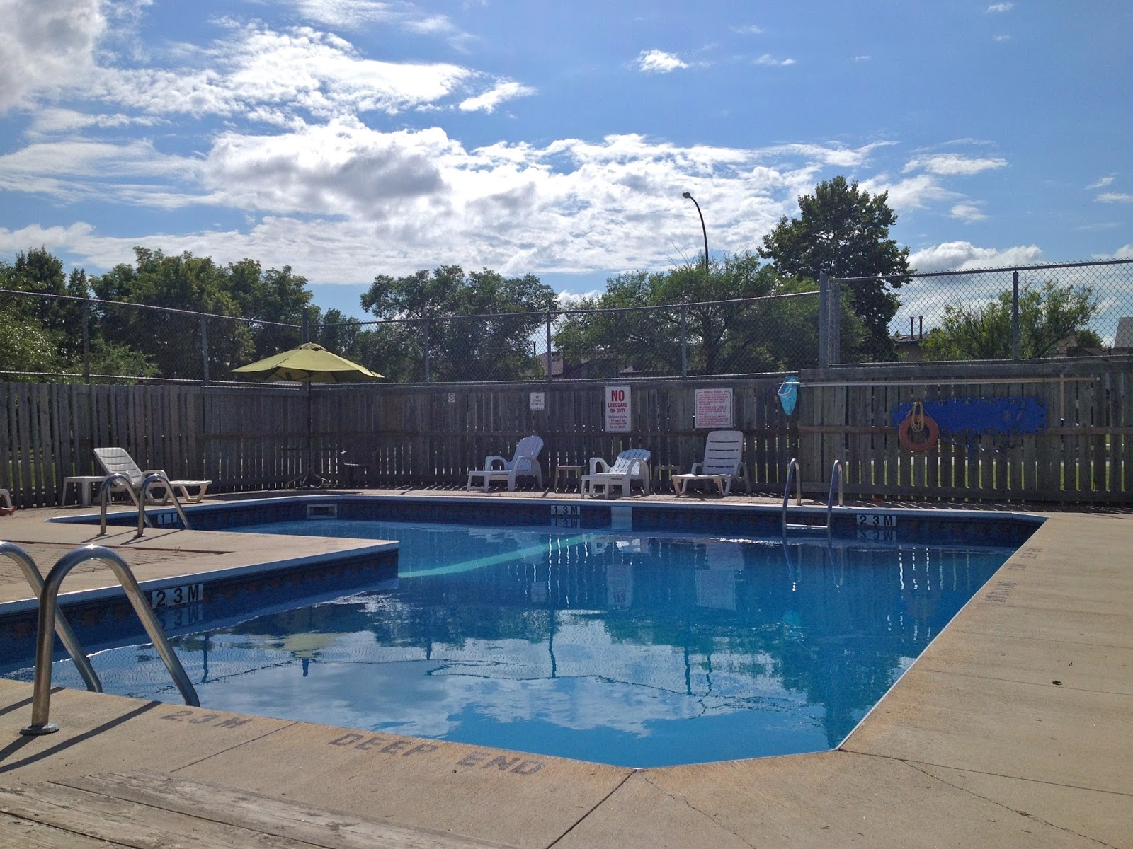 Paul Scinocca's Blogs 31C Apple Lane, Winnipeg