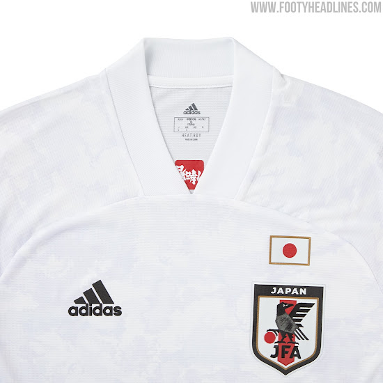 japan away kit 2020